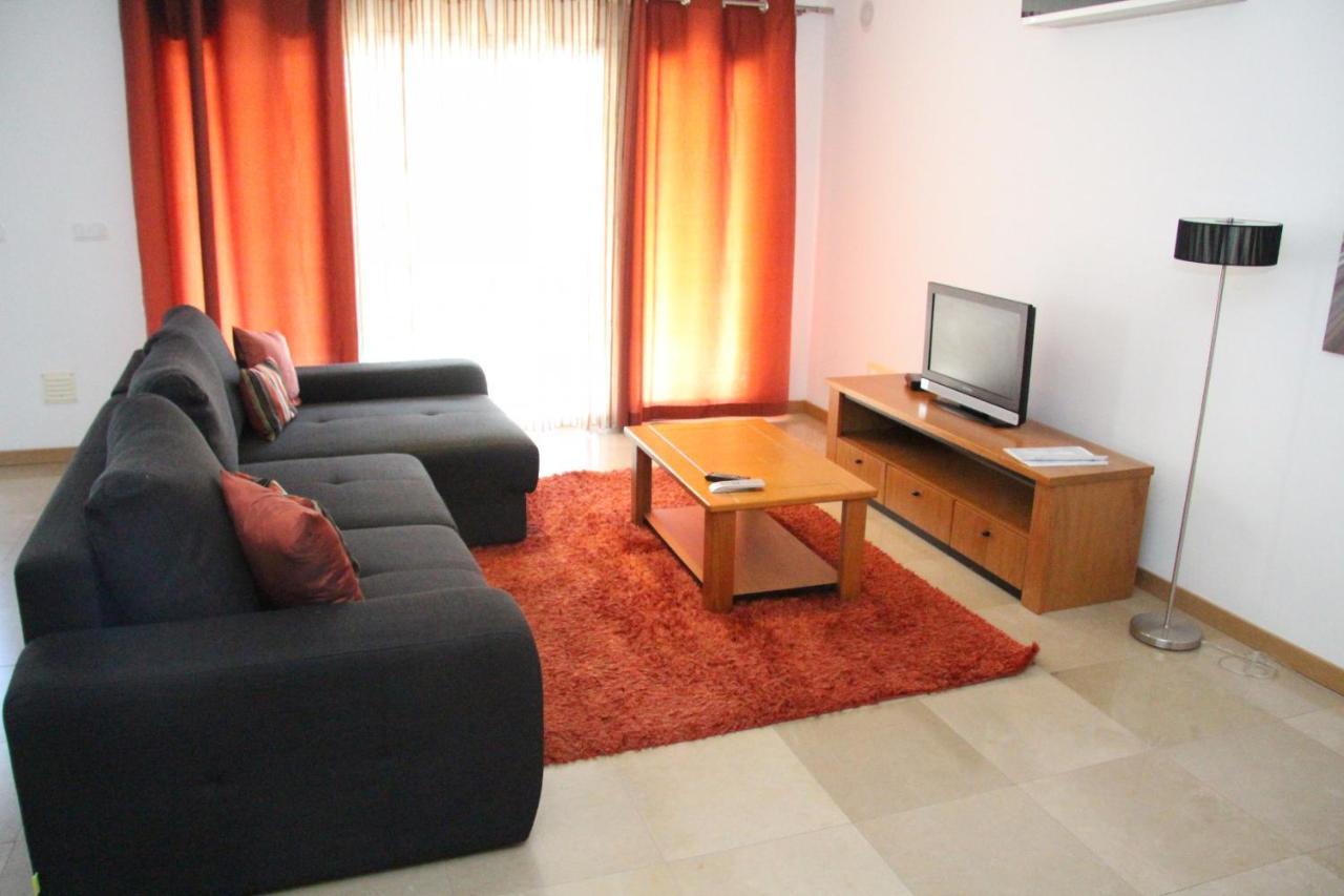 Baia Residence 2 - Holiday Apartments - By Sch 상 마르티뇨 두 포르투 외부 사진