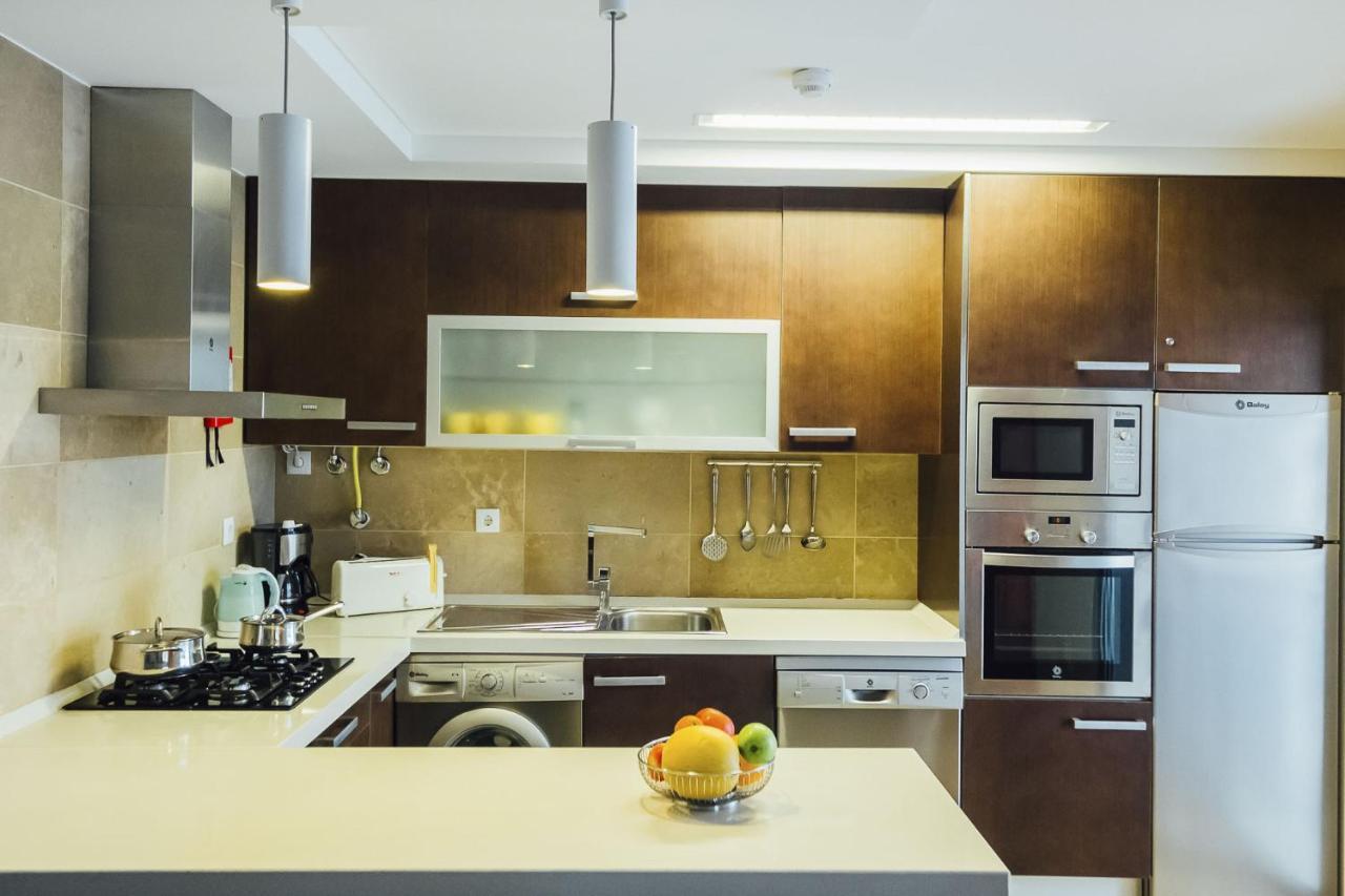 Baia Residence 2 - Holiday Apartments - By Sch 상 마르티뇨 두 포르투 외부 사진