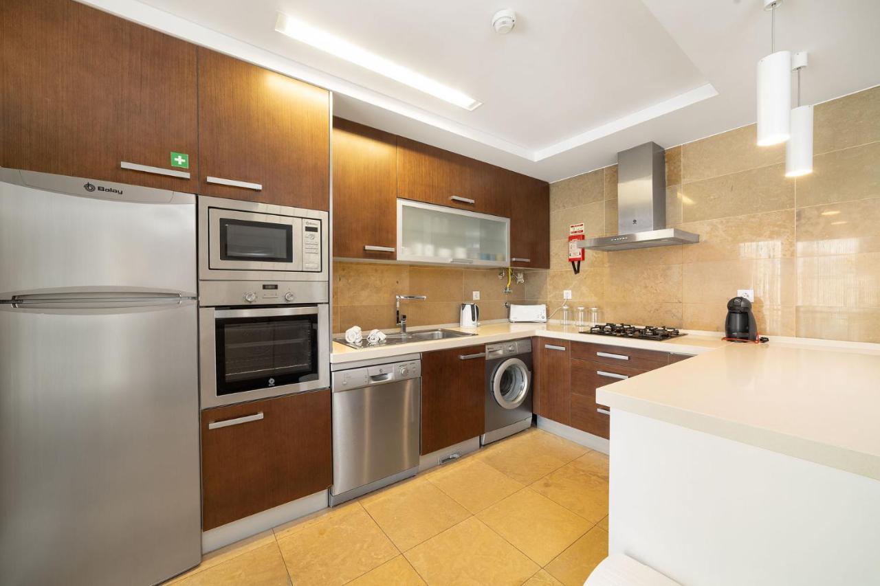 Baia Residence 2 - Holiday Apartments - By Sch 상 마르티뇨 두 포르투 외부 사진
