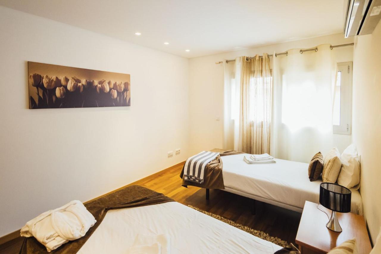 Baia Residence 2 - Holiday Apartments - By Sch 상 마르티뇨 두 포르투 외부 사진